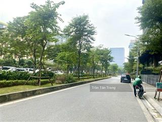 Bán nhà lạc long quân, 6 tầng thang máy, gara ôtô, kinh doanh cực tốt, dt 60m xmt 6m chỉ 19 tỷ