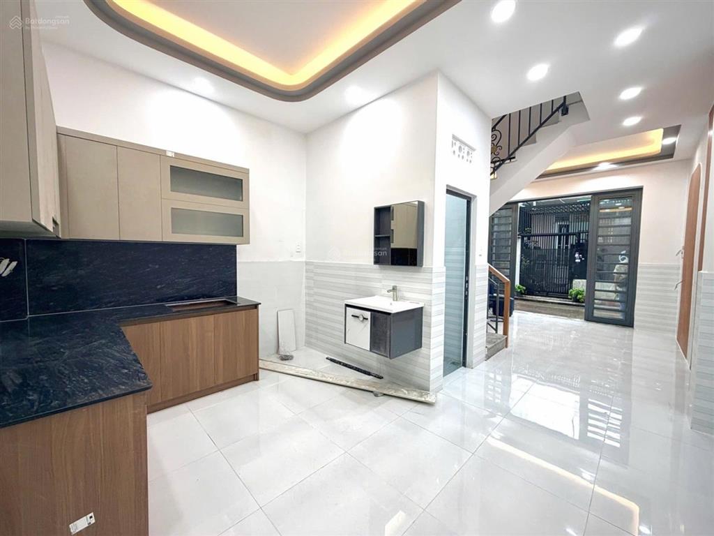Nhà mới 3 tầng tân phú, 4x9m, hẻm 5m thông, ngay aeon, chỉ 5.85 tỷ
