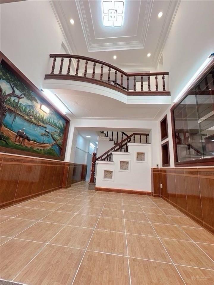 Chủ gấp bán, nhà 5 tầng, 45m2, hẻm thông, ni sư huỳnh liên, giáp q.10, chỉ 6.75 tỷ