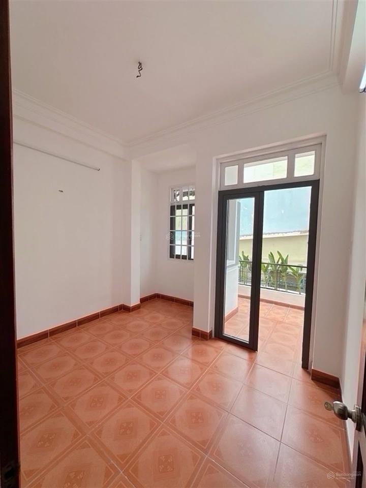 Chủ gấp bán, nhà 5 tầng, 45m2, hẻm thông, ni sư huỳnh liên, giáp q.10, chỉ 6.75 tỷ