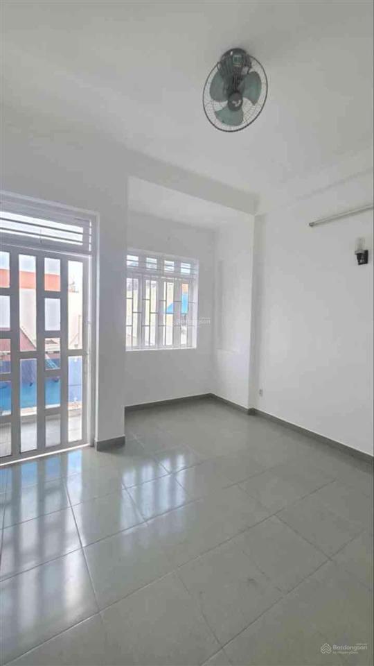 Bán nhà phú thọ hòa, 4x13m, 4 tầng, hẻm xe hơi thông, ngay nguyễn sơn, chỉ 6.7 tỷ