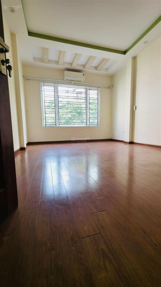 Bán nhà hoàng quốc việt, cầu giấy,52m,6t, oto, kd,2 thoáng,gần nguyễn văn huyên, nguyễn khánh toàn