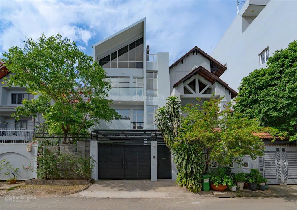 Cho thuê villa 216/8 nguyễn văn hưởng  thảo điền