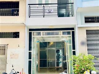 Nhà 1 trệt 1 lầu kỳ đồng sát bờ kè hoàng sa ô tô tận cửa vừa ở vừa kd