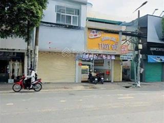 Mặt bằng mặt tiền cmt8 kinh doanh tự do có chỗ ở lại