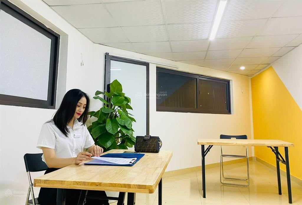 Cho thuê văn phòng, dạy học, spa nhiều diện tích để khách chọn, giá 200k/m. q.hai bà trưng 50m 10tr