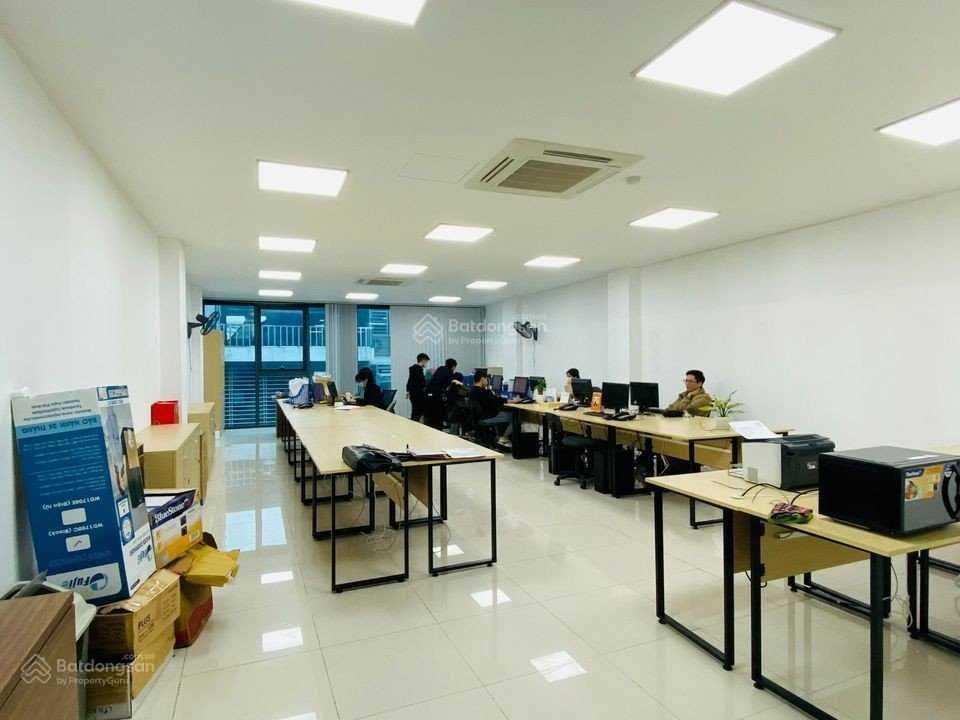 Cho thuê văn phòng, dạy học, spa nhiều diện tích để khách chọn, giá 200k/m. q.hai bà trưng 50m 10tr