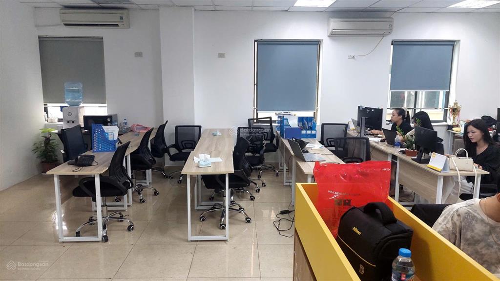 Cho thuê văn phòng đầy đủ diện tích, chấp nhận các loại hình kinh doanh 50m giá 11tr. bùi thị xuân