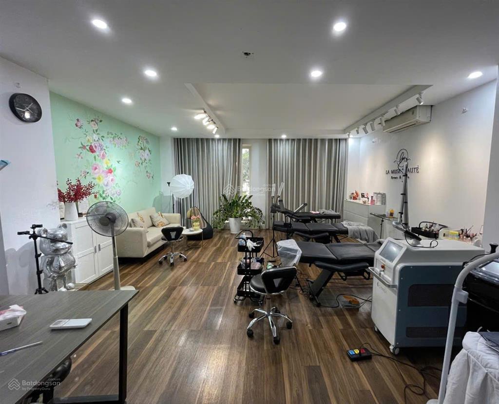 Cho thuê vp 40m 6,5tr phố xã đàn, vp đẹp giá tốt, có nhiều diện tích lớn bé để khách lựa chọn thuê