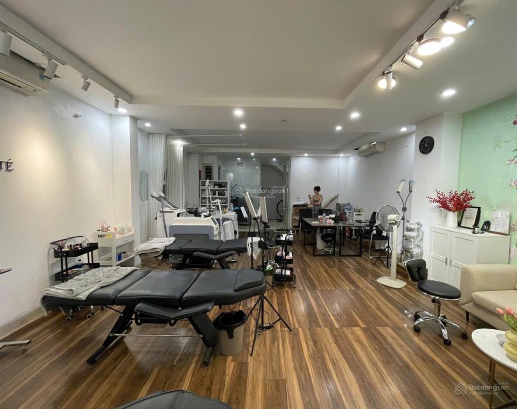 Cho thuê vp 40m 6,5tr phố xã đàn, vp đẹp giá tốt, có nhiều diện tích lớn bé để khách lựa chọn thuê