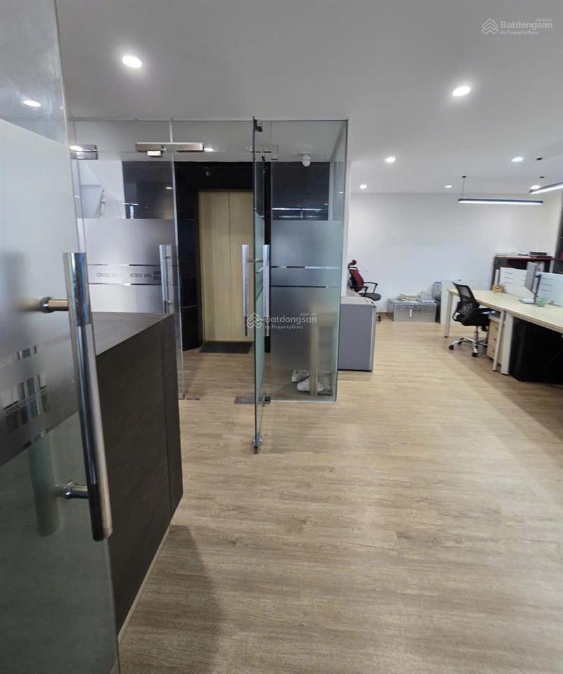 Cho thuê vp 40m 6,5tr phố xã đàn, vp đẹp giá tốt, có nhiều diện tích lớn bé để khách lựa chọn thuê