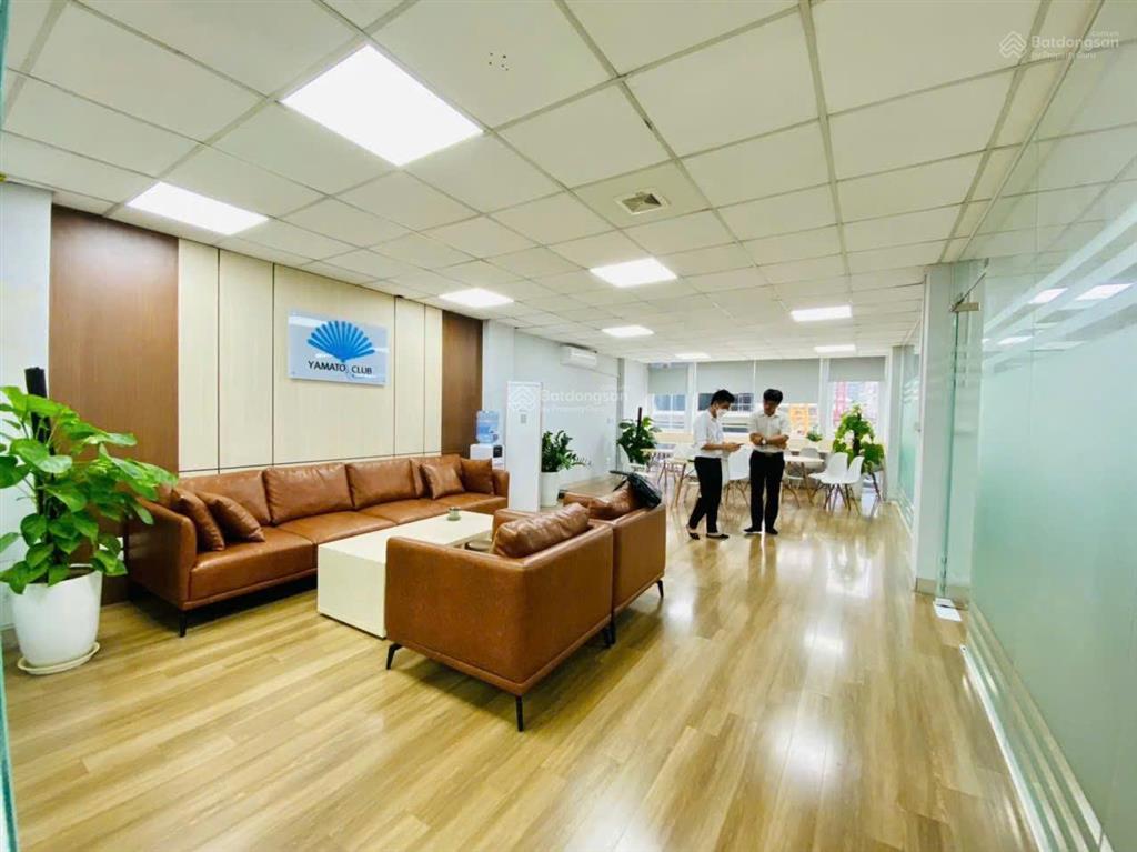 Cho thuê văn phòng 110m² 20tr tòa acci số 210 lê trọng tấn.