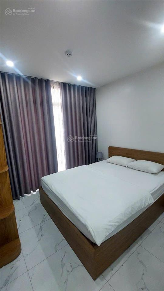 Cho thuê căn hộ 50m2 giá 9,8tr. phố linh lang. đầy đủ nội thất cao cấp, có thang máy, hầm để xe
