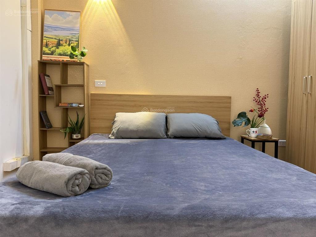 Cho thuê căn hộ 1pn giá 8,5tr. phố lê văn hưu, có thang máy, tầng hầm để xe, full nội thất