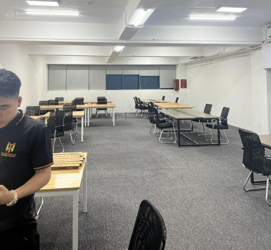 Cho thuê văn phòng, spa, vẽ 30m², 5tr. phố lê đại hành