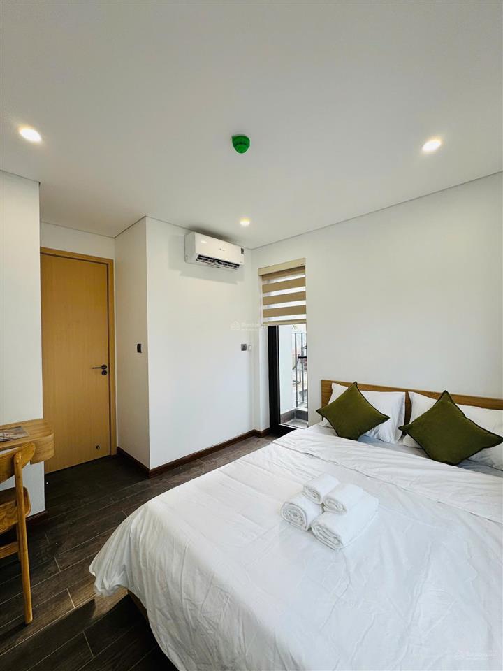 Cho thuê căn hộ 2pn 65m giá 11tr phố nguyễn chí thanh. đầy đủ nội thất, sẵn xách vali vào ở ngay
