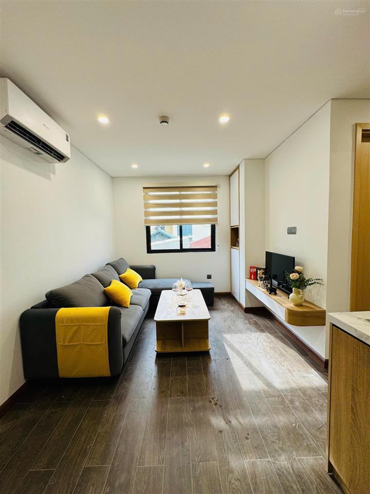 Cho thuê căn hộ 2pn 65m giá 11tr phố nguyễn chí thanh. đầy đủ nội thất, sẵn xách vali vào ở ngay