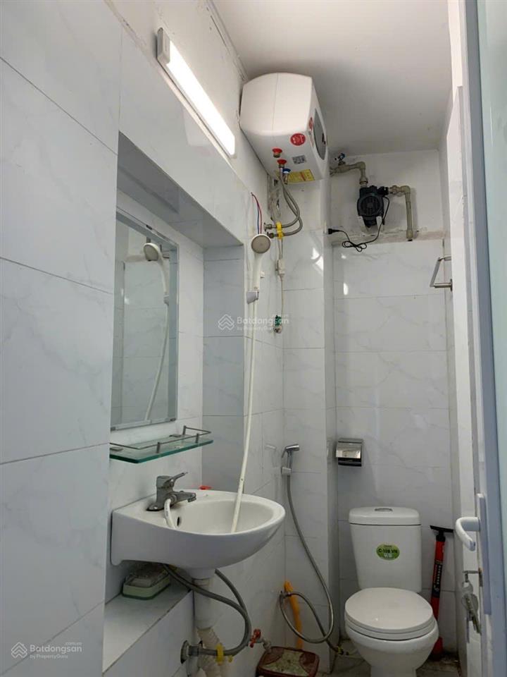 Cho thuê căn hộ 1 phòng ngủ, 20m giá 3,5 triệu. phố huế, quận hoàn kiếm. đầy đủ nội thất.