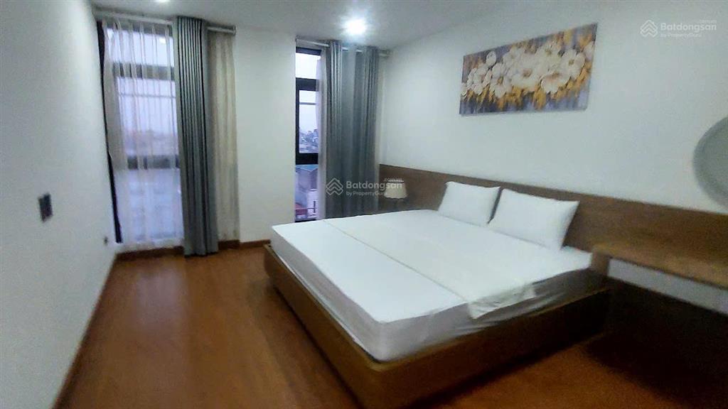 Cho thuê căn hộ 2 phòng ngủ, diện tích 130m, giá 30tr. phố liên trì. full nội thất cao cấp