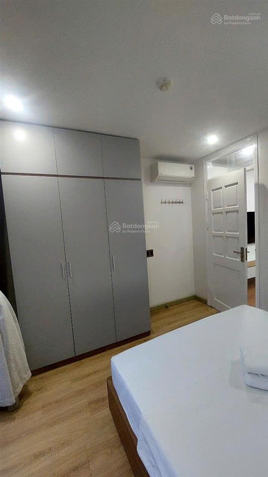 Cho thuê căn hộ 2 phòng ngủ, diện tích 130m, giá 30tr. phố liên trì. full nội thất cao cấp