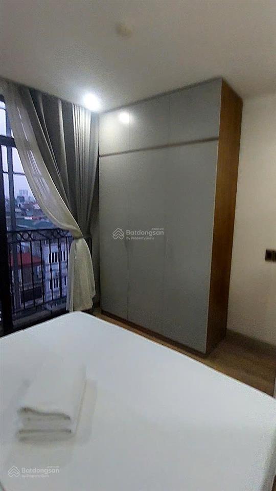 Cho thuê căn hộ 2 phòng ngủ, diện tích 130m, giá 30tr. phố liên trì. full nội thất cao cấp