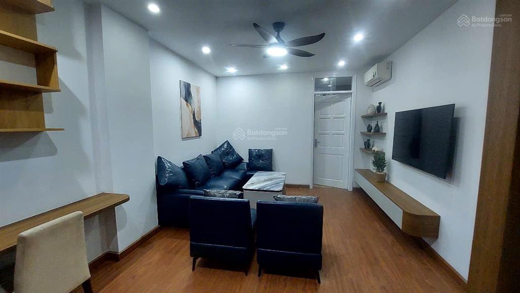 Cho thuê căn hộ 2 phòng ngủ, diện tích 130m, giá 30tr. phố liên trì. full nội thất cao cấp