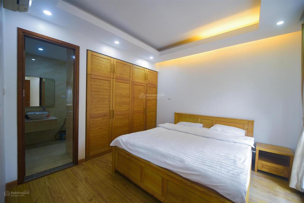 Cho thuê căn hộ 3 phòng ngủ 120m giá 25 triệu. phố lê duẩn.  0395 512 ***. đầy đủ nội thất như hình