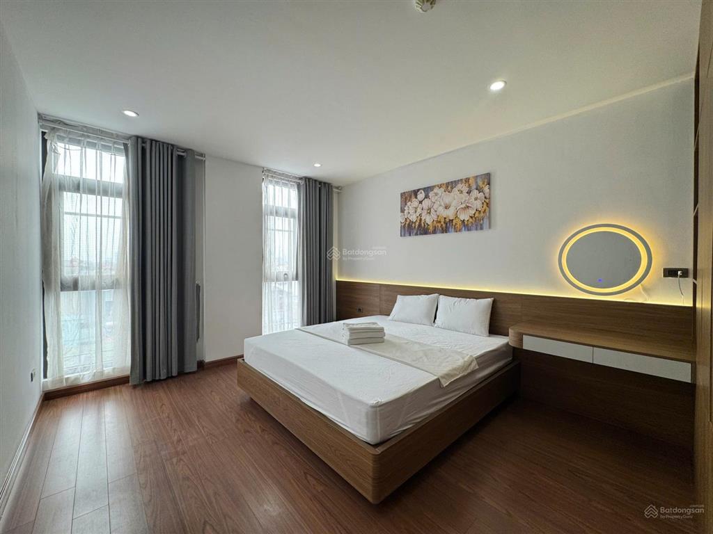 Cho thuê căn hộ dịch vụ homestay 130m 30tr. phố triệu việt vương, gần bv 108, vincom bà triệu