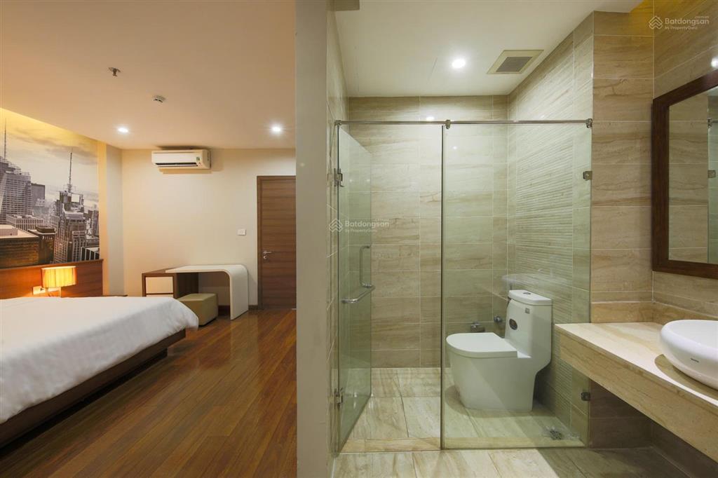 Cho thuê căn hộ 2pn giá 20tr trần hưng đạo, 2 có ban công, thang máy, tầng hầm để xe, full nội thất