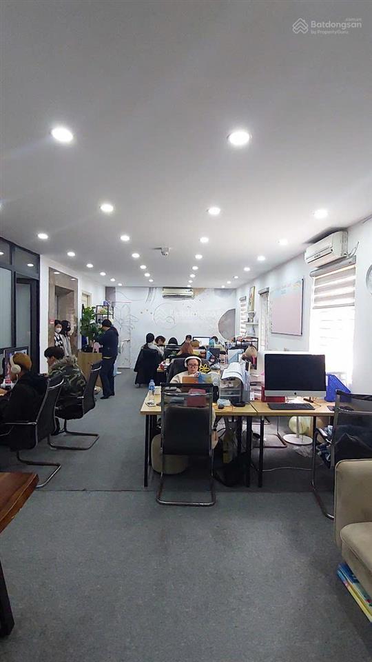 Cho thuê văn phòng, phòng khám, lớp học, spa, gym 110m giá 18 triệu. mặt phố minh khai, 0395 512 ***