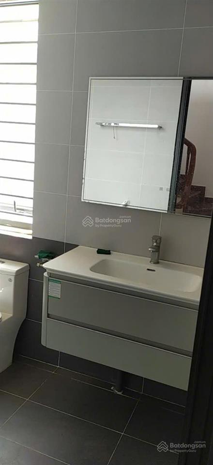 Cho thuê văn phòng, lớp học, gym, spa, phòng khám 120m2 giá 16tr. phố trường chinh.  0395 512 ***