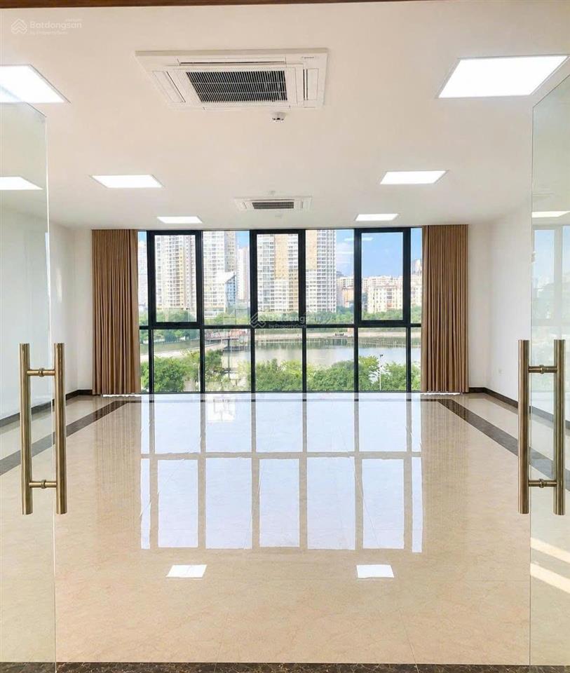 Cho thuê văn phòng, lớp học, gym, spa, phòng khám, phố kim đồng, 115m2 giá 17tr.  0395 512 ***