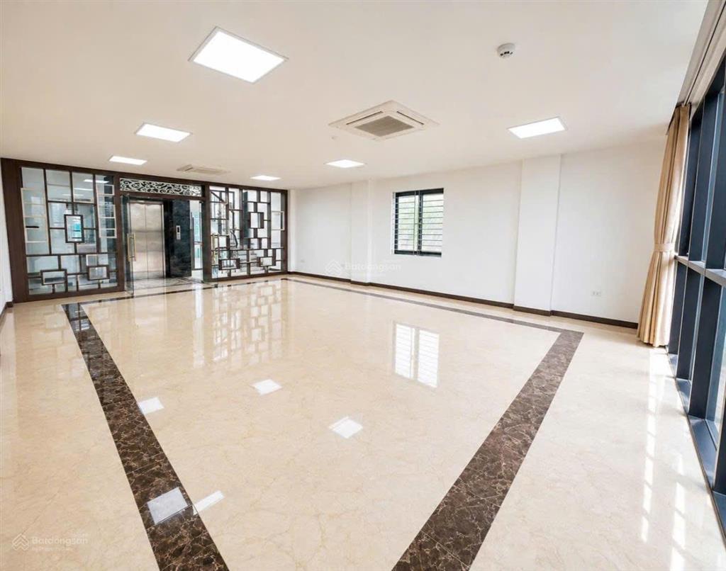 Cho thuê văn phòng, lớp học, gym, spa, phòng khám, phố kim đồng, 115m2 giá 17tr.  0395 512 ***
