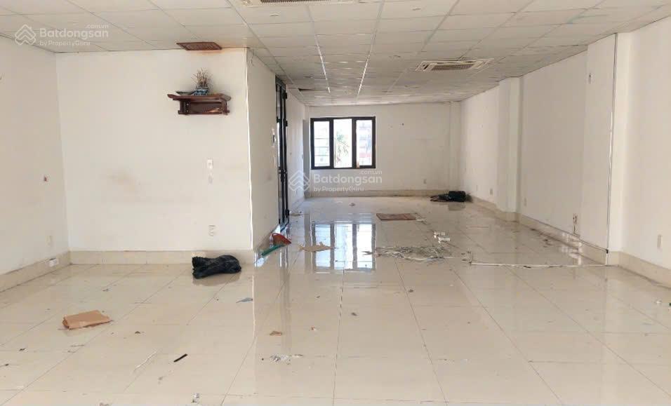 Cho thuê văn phòng, lớp học, gym, spa, phòng khám, phố kim đồng, 115m2 giá 17tr.  0395 512 ***