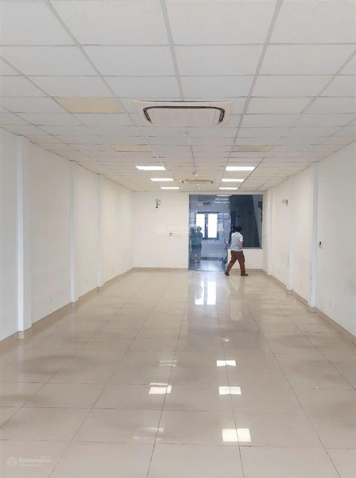 Cho thuê vp 55m2 12tr phố lê thanh nghị, vp đẹp, có nhiều diện tích lớn bé để khách lựa chọn thuê