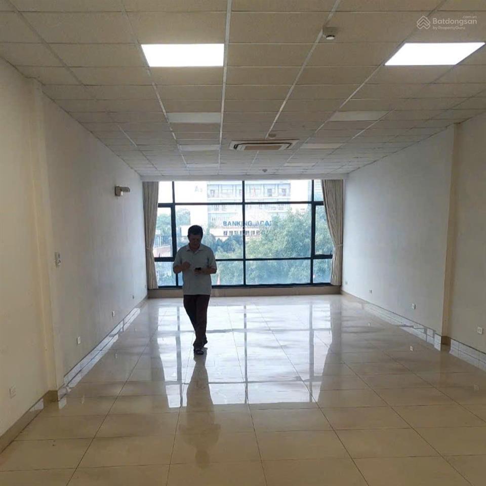 Cho thuê vp 55m2 12tr phố lê thanh nghị, vp đẹp, có nhiều diện tích lớn bé để khách lựa chọn thuê