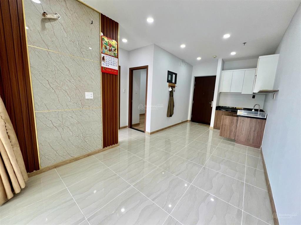 Nói không với giá ảo. căn hộ bcons garden 2pn1wc có ban công, 1.75 full thuế phí sang tên