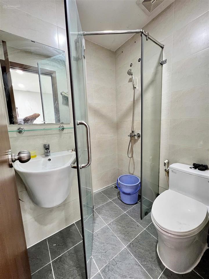 Nói không với giá ảo. căn hộ bcons garden 2pn1wc có ban công, 1.75 full thuế phí sang tên