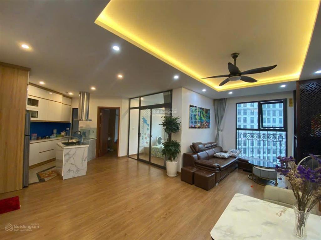 Cho thuê gấp căn 3pn ct8 the emerald giá 23tr/tháng full đồ