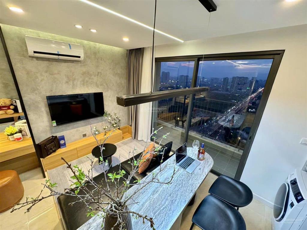 Cần bán căn hộ golden park tower, cầu giấy, hà nội giá chỉ 105tr/m2, dt 128m2, 3pn, 2wc, căn góc