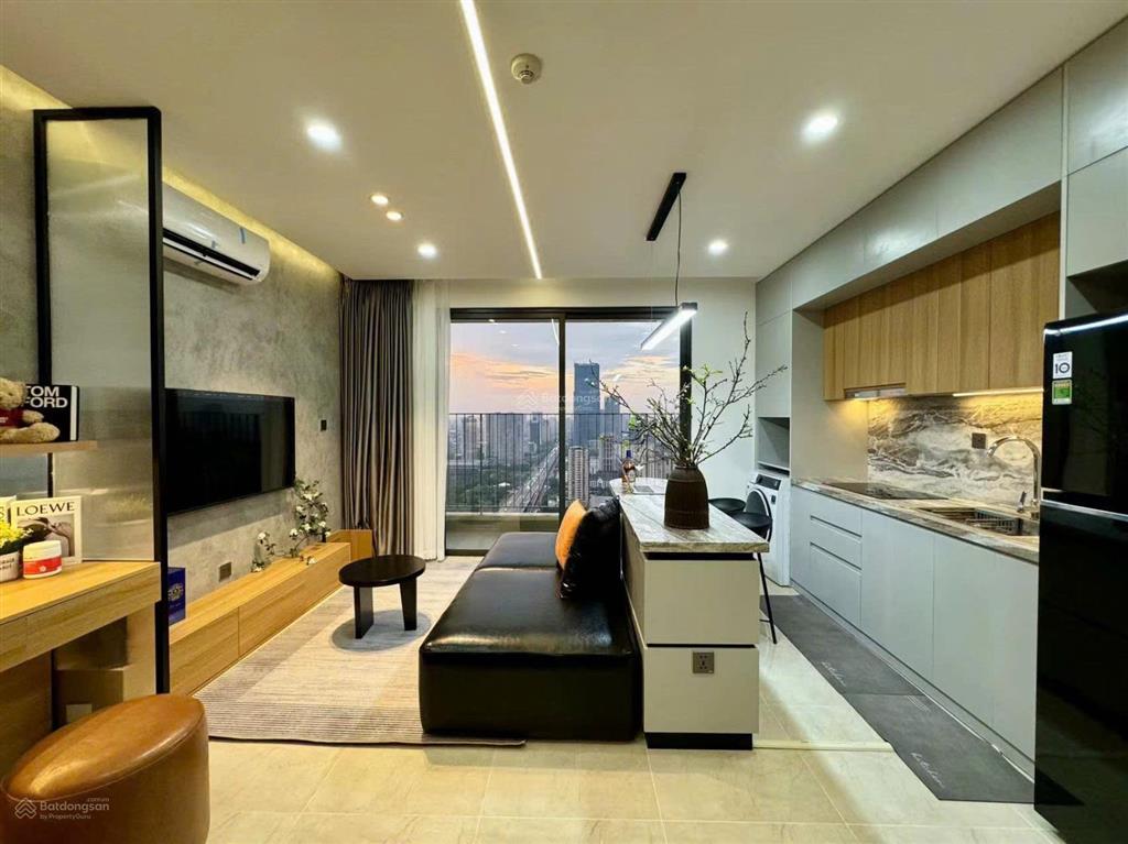 Cần bán căn hộ golden park tower, cầu giấy, hà nội giá chỉ 105tr/m2, dt 128m2, 3pn, 2wc, căn góc