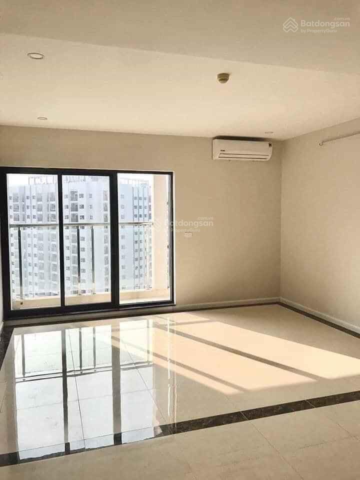 Cần bán căn góc 3 phòng ngủ toà k35 hpc 105 tố hữu