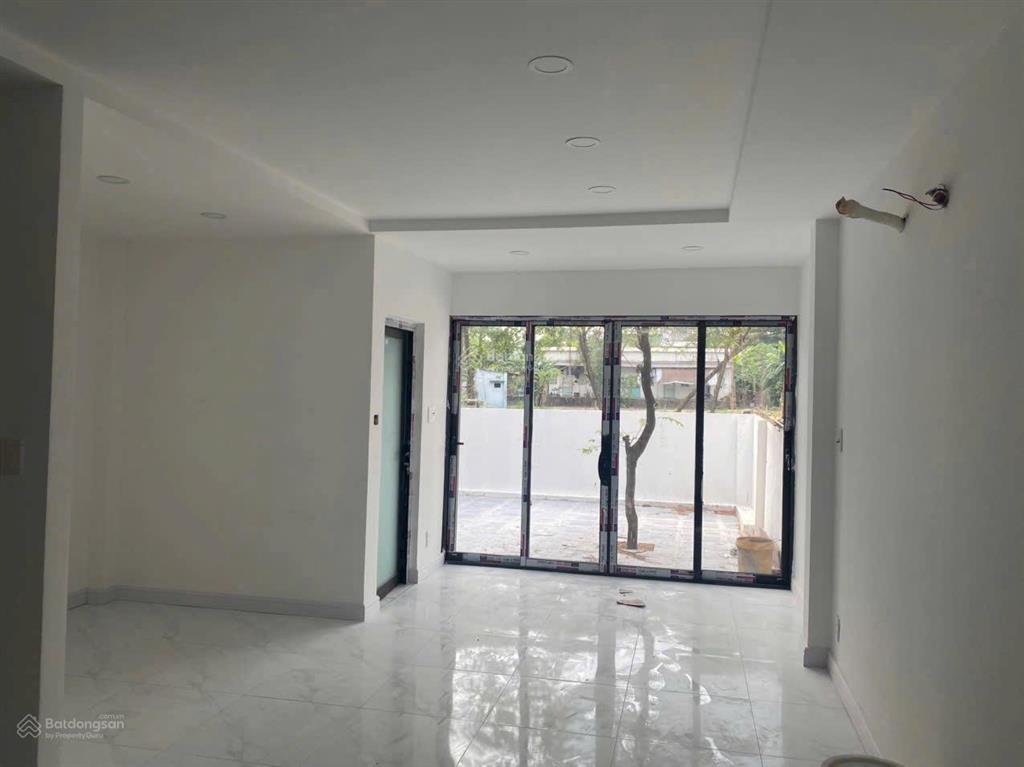 Bán nhà mặt tiền đường số 10, tnpb 108m2 1tr1l giá 8,68 tỷ gần cđ công thương