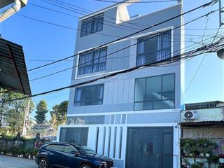 Bán nhà đường số 102 lã xuân oai 1tr2l 4pn 60m2 đường ô tô 6,8 tỷ