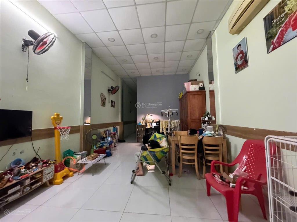 Bán nhà hẻm ô tô đậu trong nhà đường man thiện 76m2 ngang 4m giá 5,5 tỷ