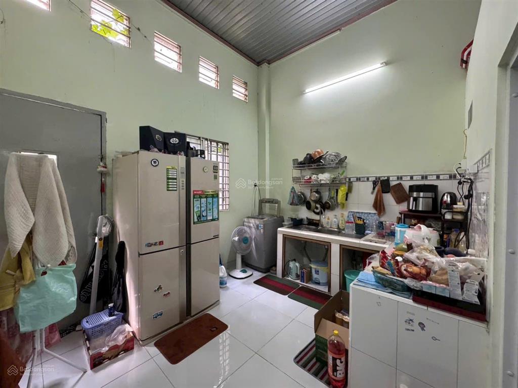 Bán nhà hẻm ô tô đậu trong nhà đường man thiện 76m2 ngang 4m giá 5,5 tỷ