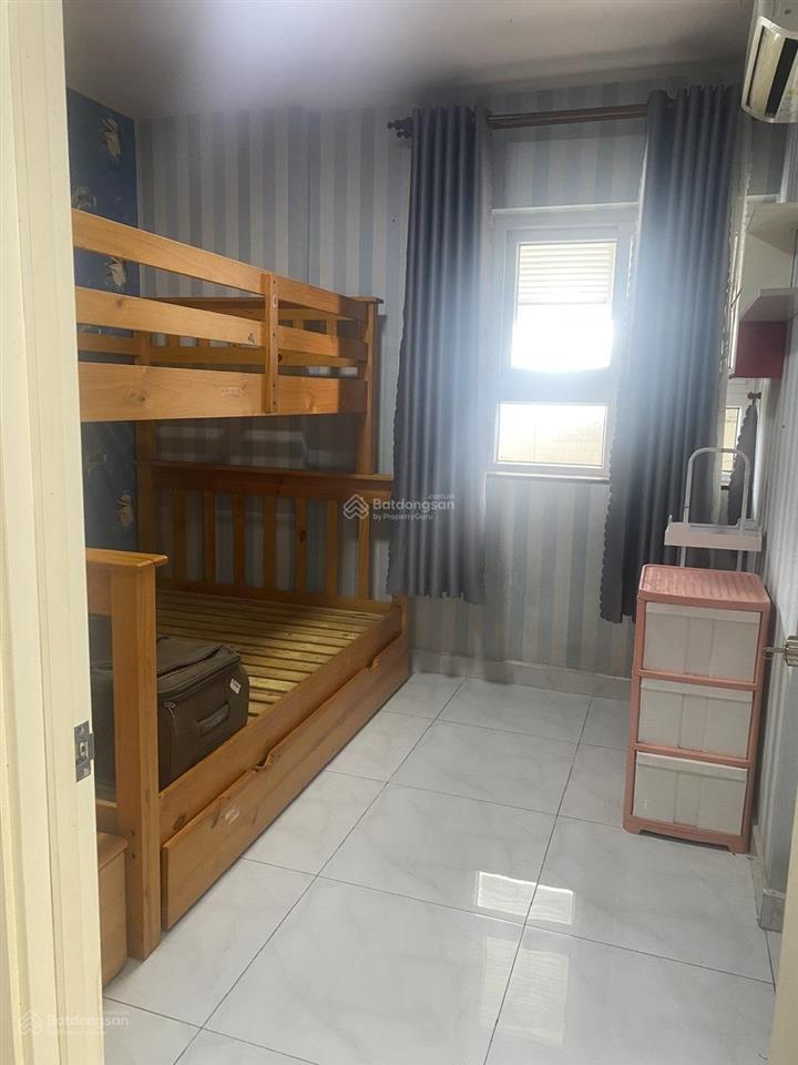 Bán căn hộ linh trung căn góc tầng 9 2pn 1wc 61m2 full nội thất 2,75 tỷ