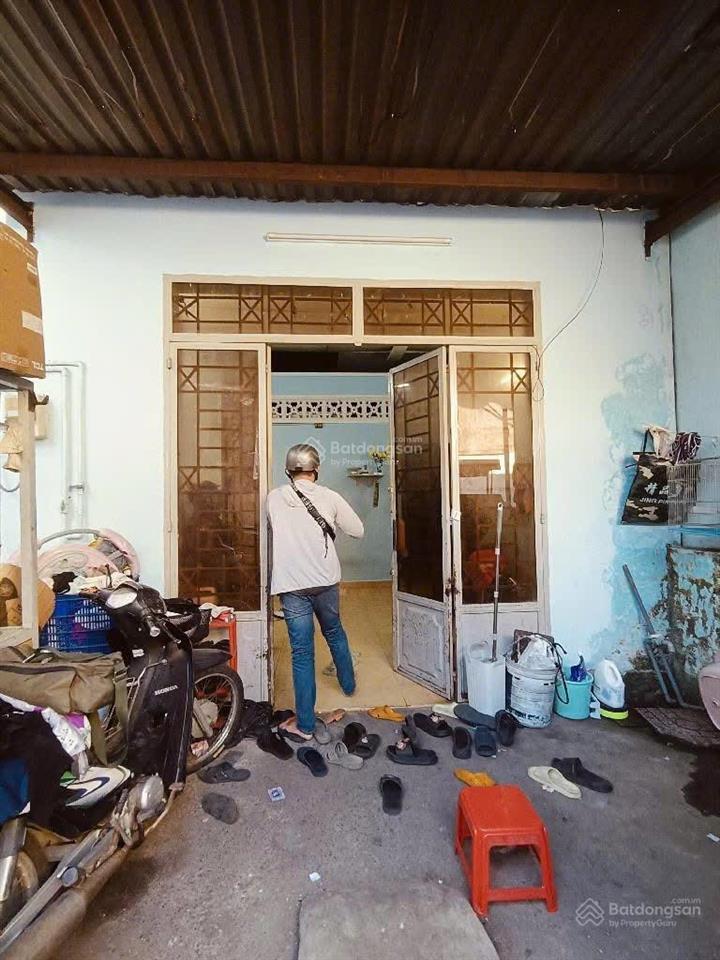 Bán nhà cấp 4 tân thới nhất 02, quận 12
70m2(4,5 x 16)  4tỷ290  2 mặt hẻm 5m trước sau.