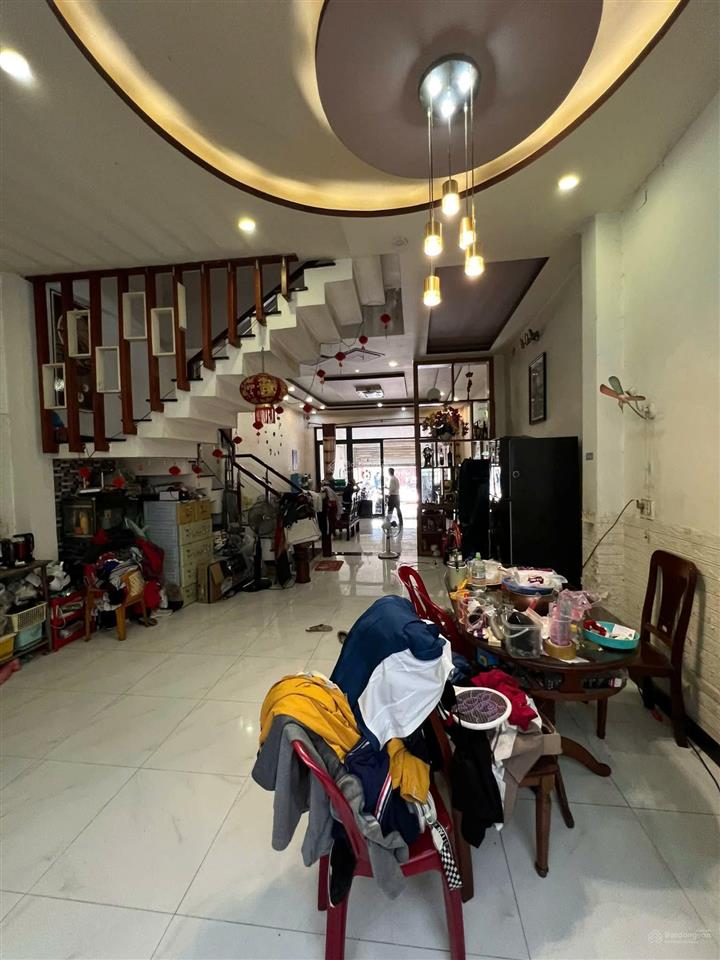 Mặt tiền tô ngọc vân, q12  chỉ 8,99 tỷ  5,5m x 26m  145m2 (cn 135m)