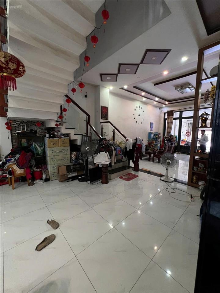 Mặt tiền tô ngọc vân, q12  chỉ 8,99 tỷ  5,5m x 26m  145m2 (cn 135m)